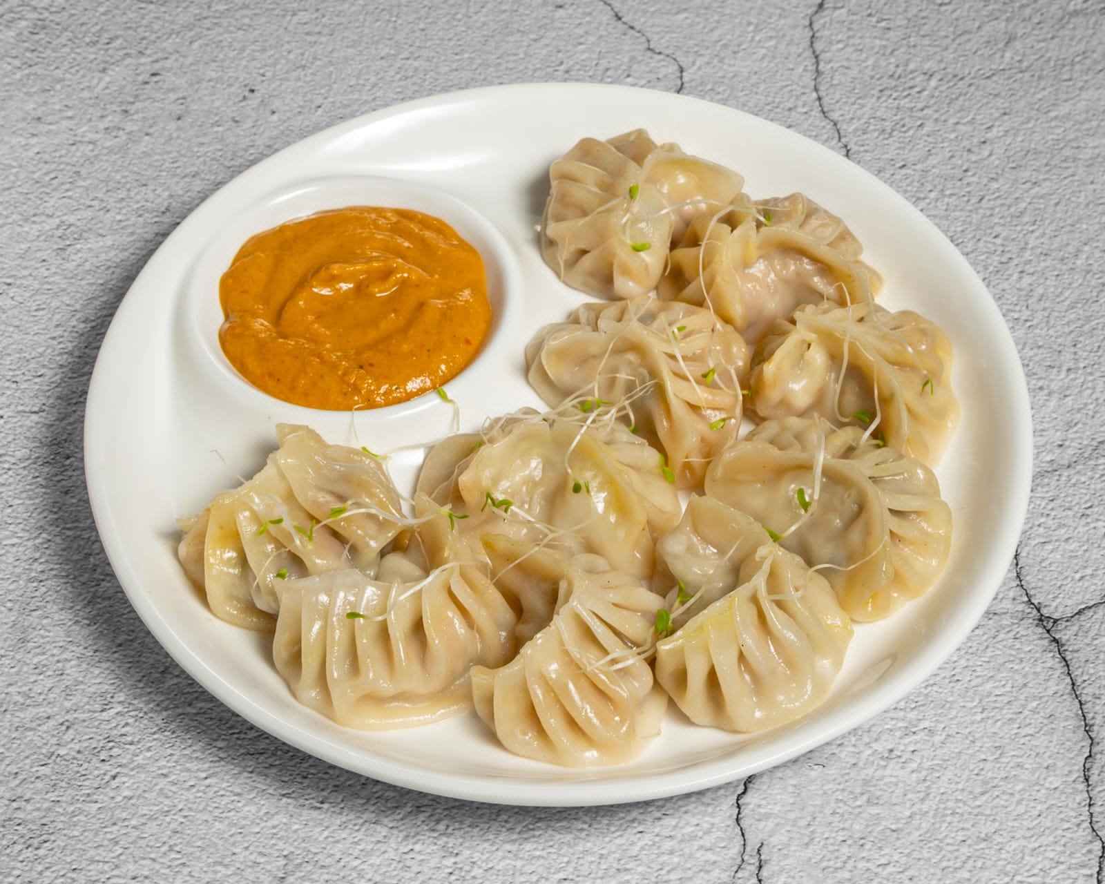 Momos